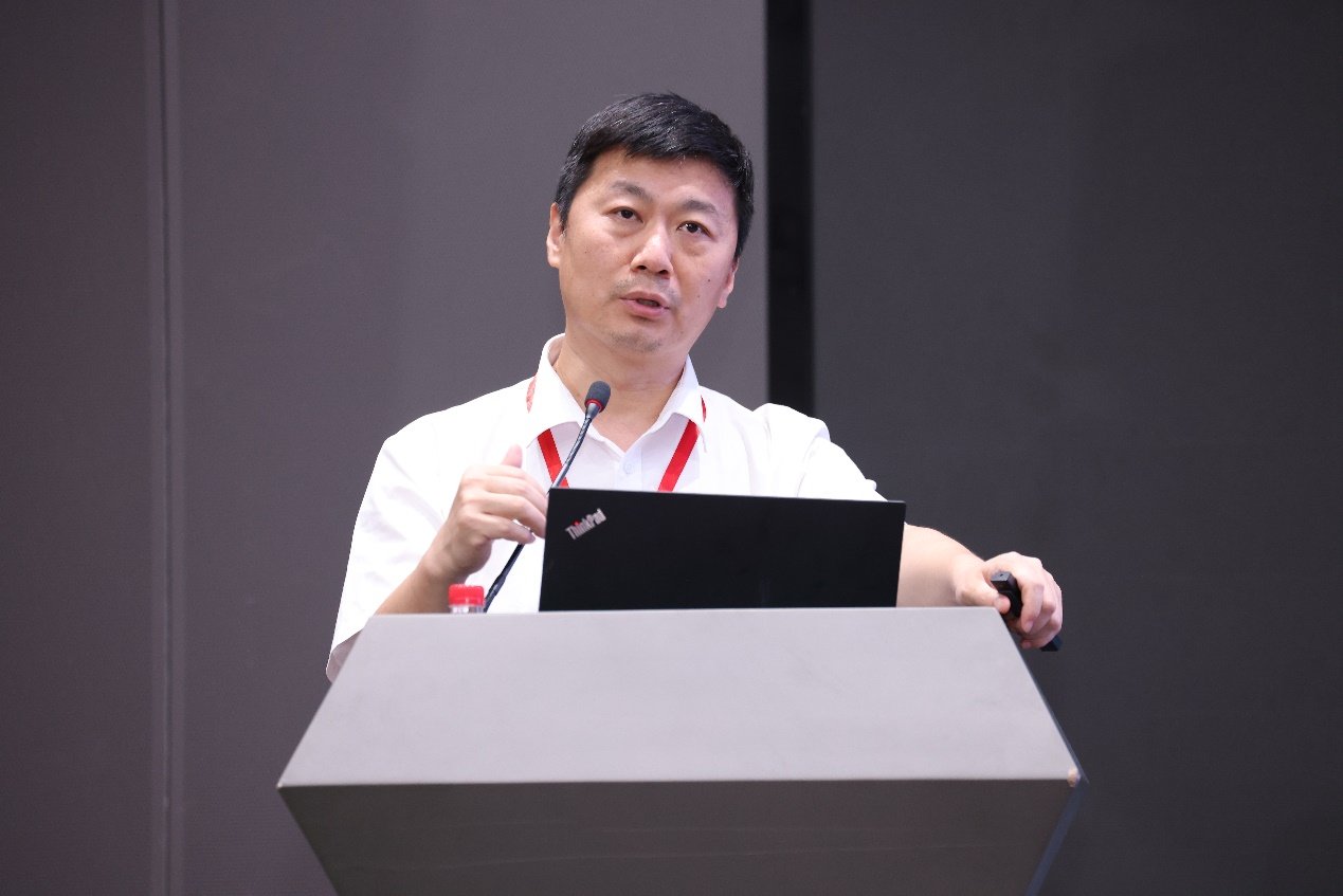 清华大学电子工程系系主任