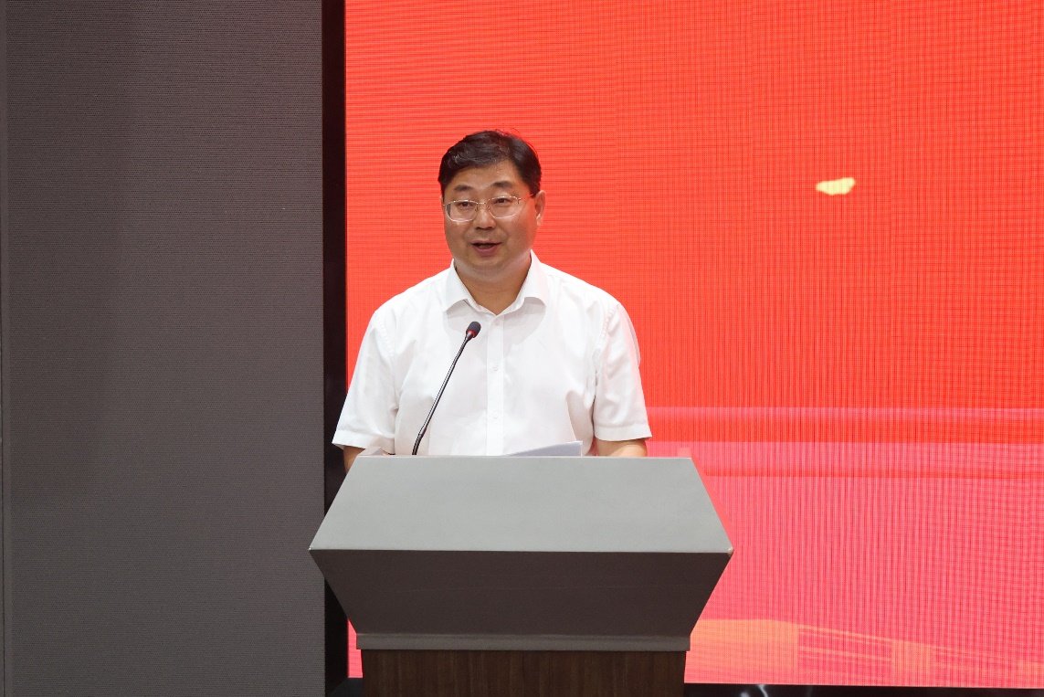 各科研教学平台负责人以及全体教职员工